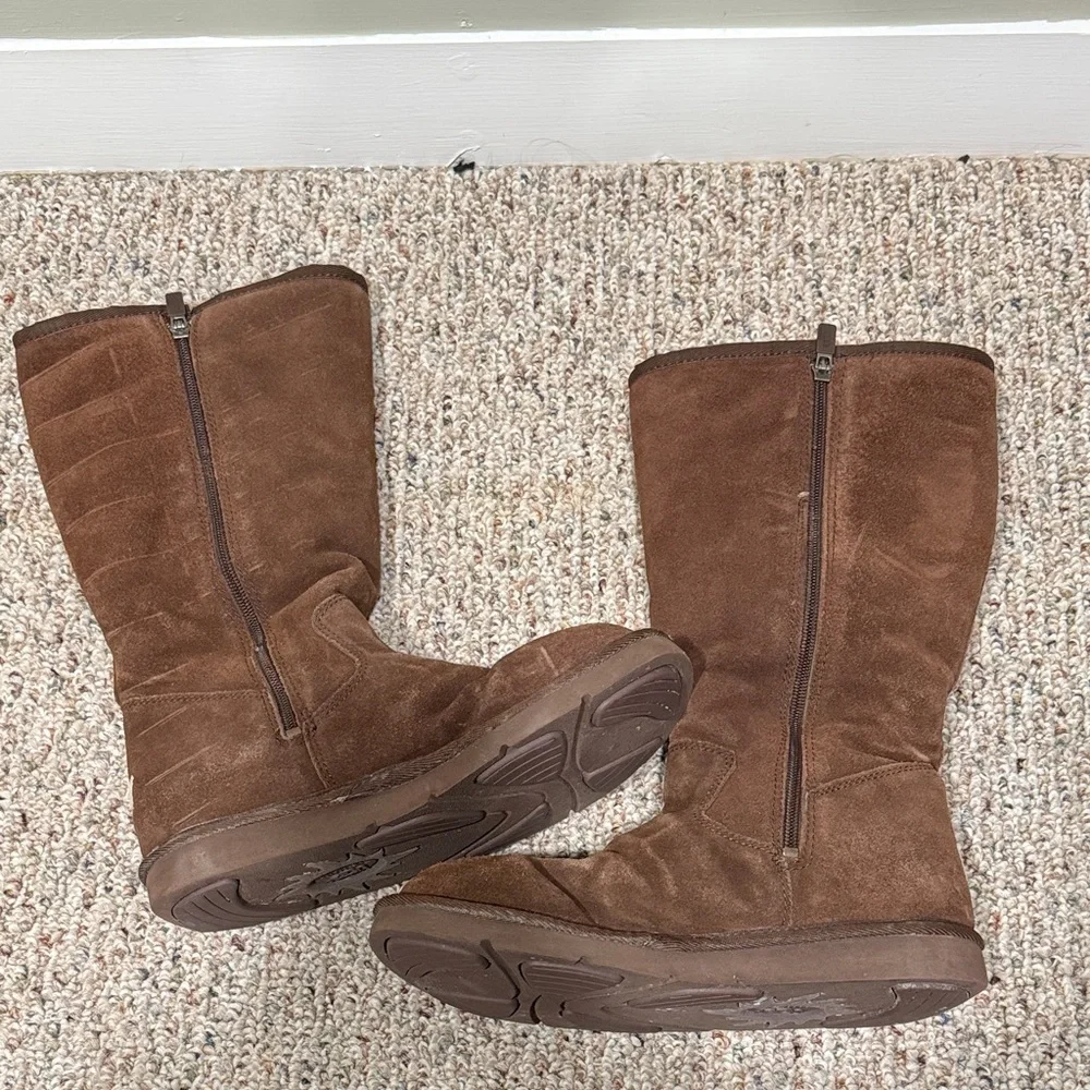 UGG Brown Winter Boots